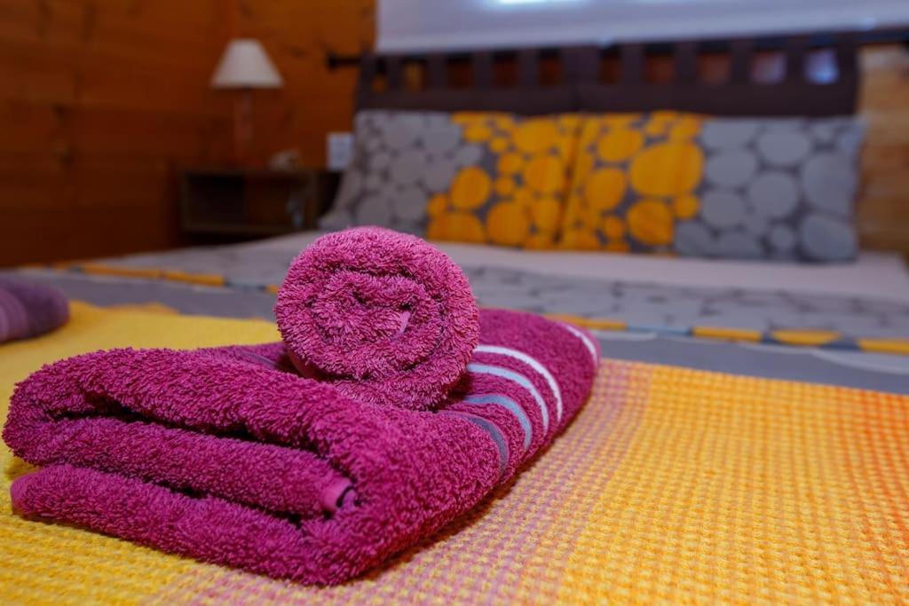 Wooden House In Ioannina Apartment Ngoại thất bức ảnh