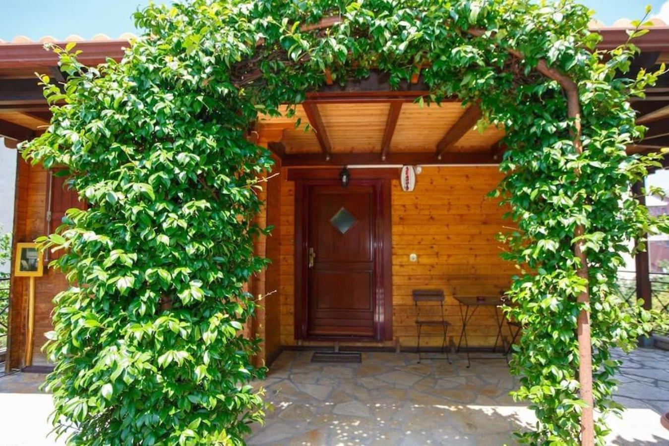 Wooden House In Ioannina Apartment Ngoại thất bức ảnh