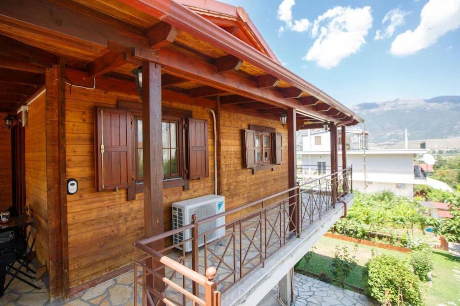 Wooden House In Ioannina Apartment Ngoại thất bức ảnh