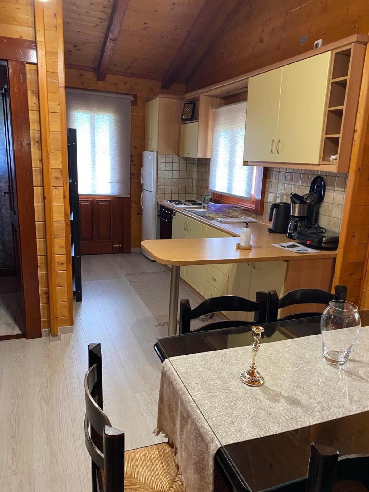 Wooden House In Ioannina Apartment Ngoại thất bức ảnh